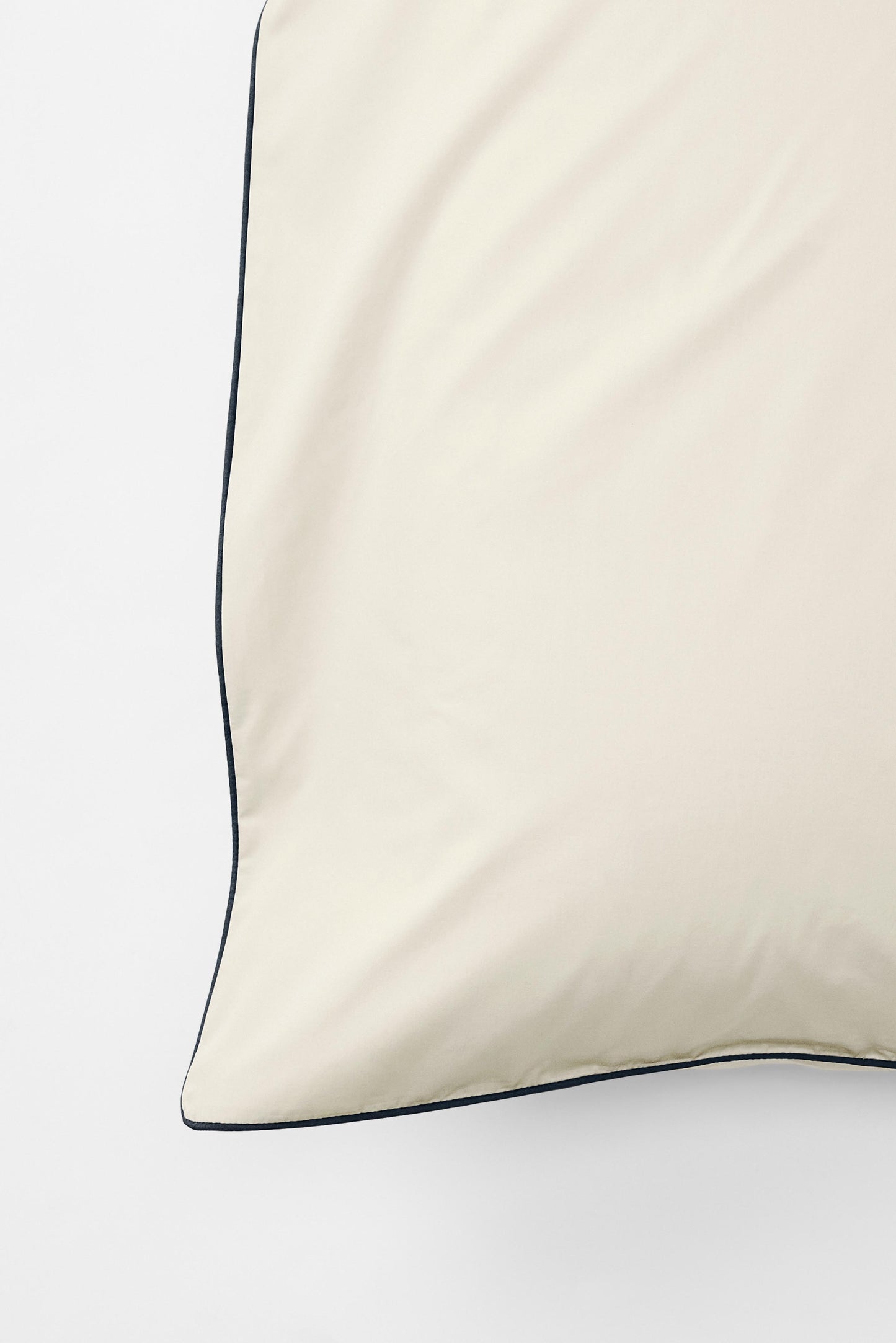 Euro Pillowcase Pair in Contrast Edge, Canvas with Navy