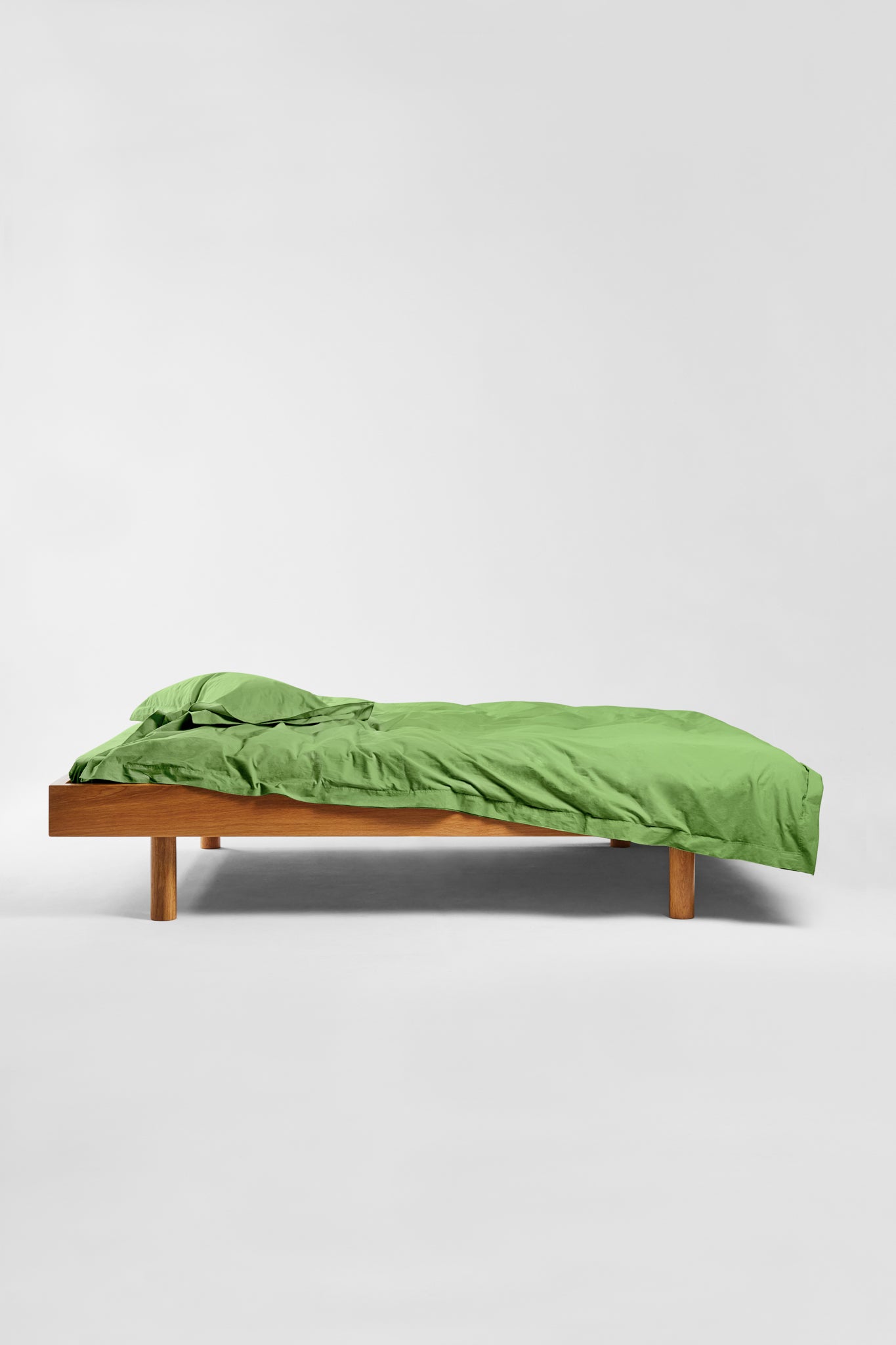 King Pillowcase Pair in Apple
