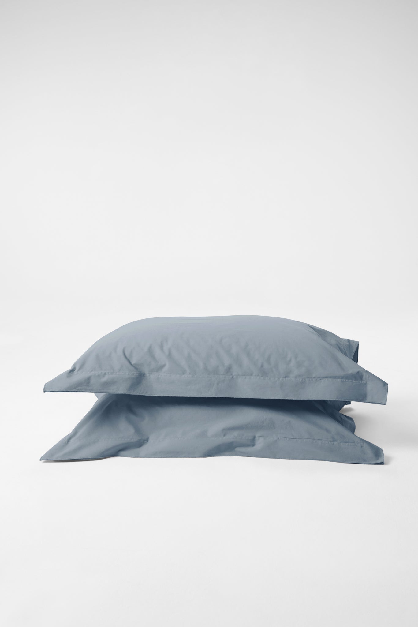 Pillowcase Pair in Half Blue