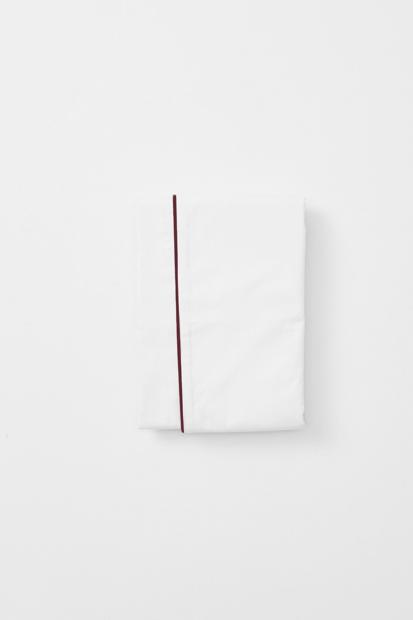 King Pillowcase Pair in Contrast Edge, Prism Sateen with Eggplant